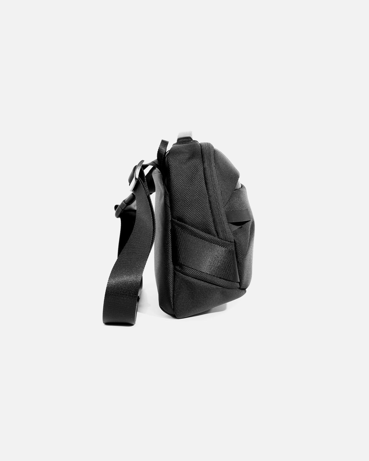 AER Day Sling 4 Max